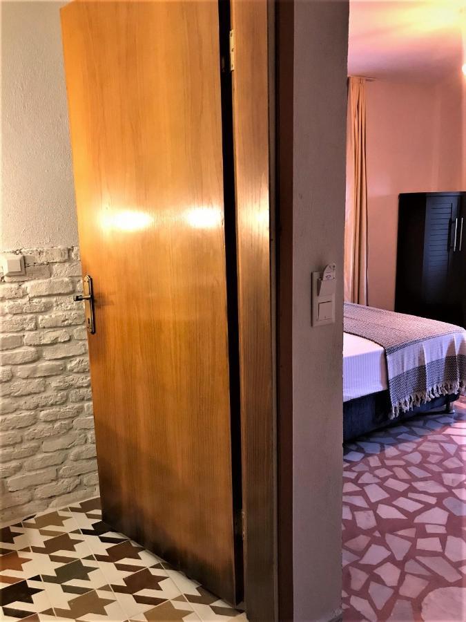 Smyrna Uzuncarsi Apartment Kas Exterior photo